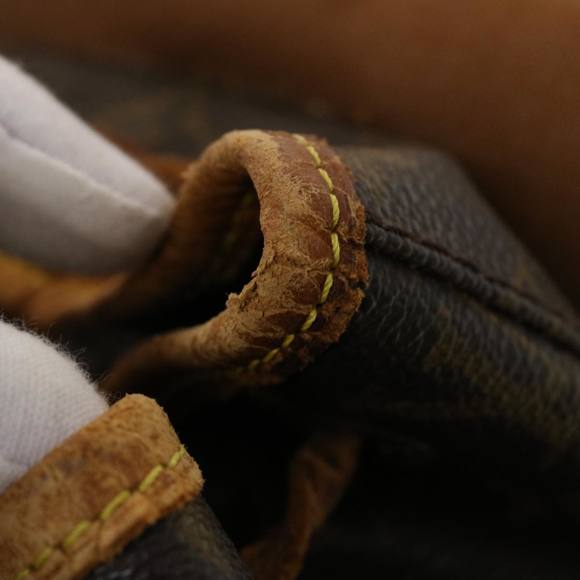 LOUIS VUITTON Monogram Montsouris MM Backpack M51136 LV Auth 42270 - Picture 10 of 16